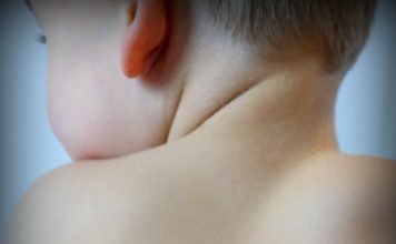 Zapobieganie infekcjom dróg oddechowych u dzieci – domowe sposoby Zapobieganie infekcjom dróg oddechowych u dzieci - domowe sposoby
