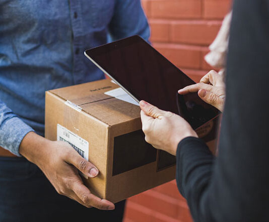 Czym charakteryzują się usługi transportowe "door to door"