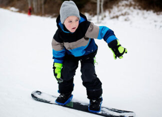 Na jaki obóz snowboardowy postawić