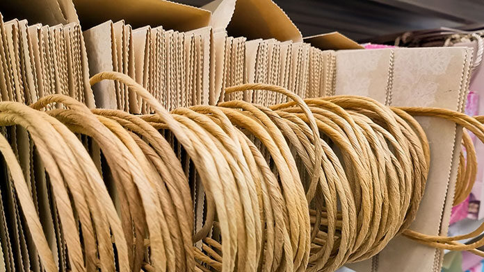 Jaki powinien być producent toreb papierowych