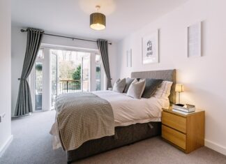 Ile poduszek do sypialni?