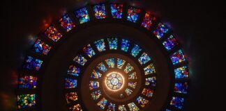 Jakim papierem polerować szkło?