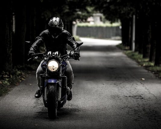 Jak przygotować motocykl do sezonu?