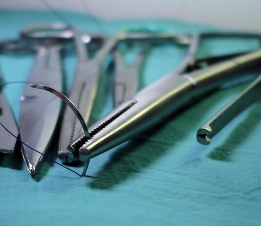 narzędzia chirurgiczne