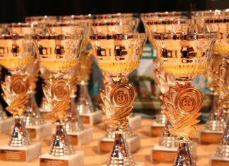 statuetki z grawerem